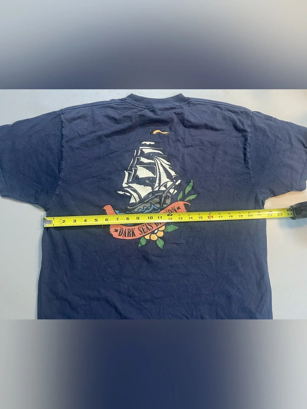 Dark Seas Division Nautical Supply Co Navy Graphic T-Shirt Ship Back Print Men’s